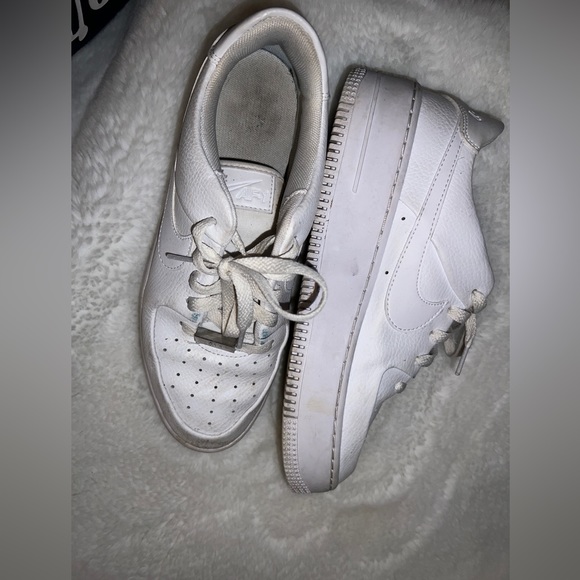 Nike Air Force 1 Sage Low - Picture 2 of 4